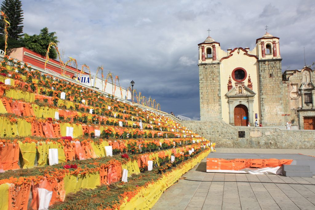 Día de Muertos : la fête des morts au Mexique expliquée