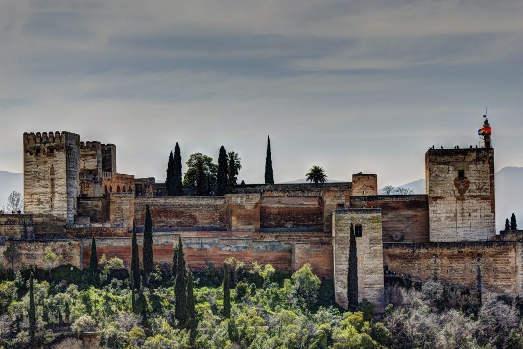 L'Alcazaba, la citadelle militaire de l'Alhambra de Grenade