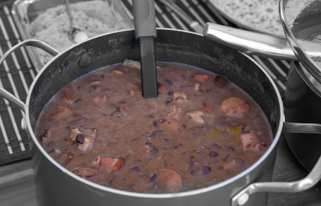Que manger au Brésil ? Feijoada, açaí et street food