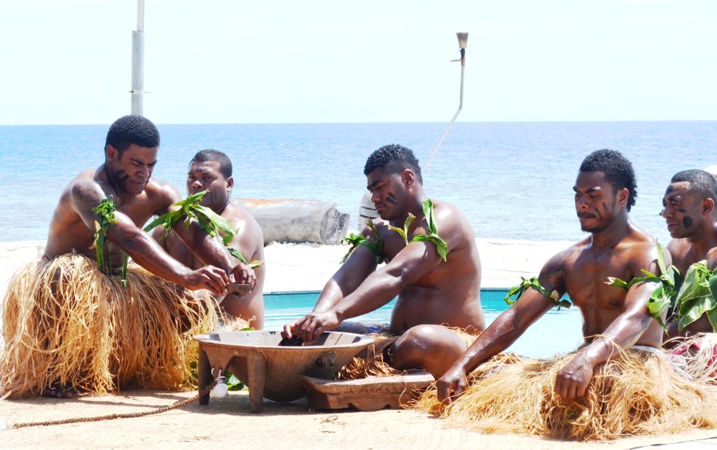 Cérémonie traditionnelle du kava à Fidji