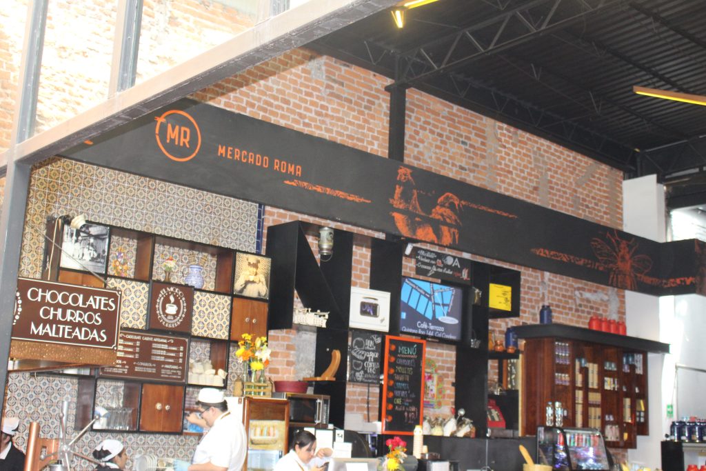Stand de chocolat artisanal au Mercado Roma, dans le quartier de la Condesa à Mexico